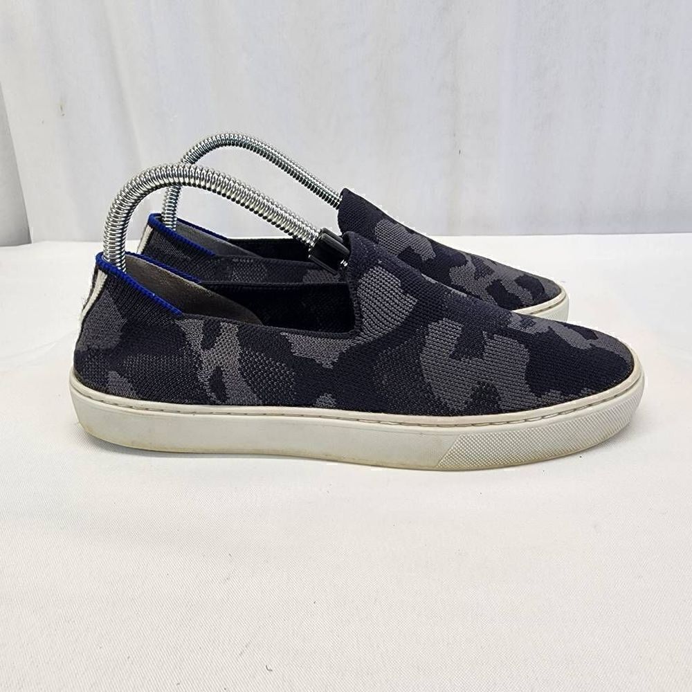 Rothy's The Sneaker in Gray Camo Slip On Flats Shoes Womens Size 8 - Picture 4 of 15